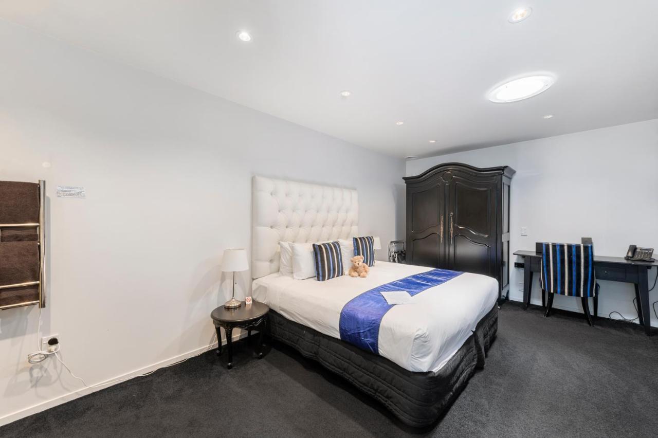 Black Swan Lakeside Boutique Hotel Rotorua Dış mekan fotoğraf