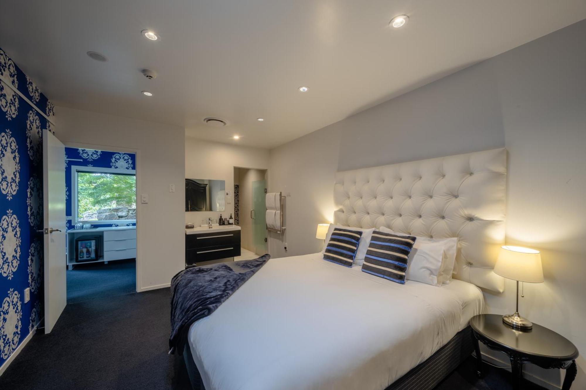Black Swan Lakeside Boutique Hotel Rotorua Dış mekan fotoğraf