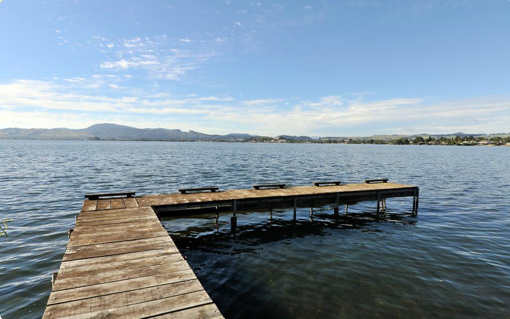 Black Swan Lakeside Boutique Hotel Rotorua Dış mekan fotoğraf